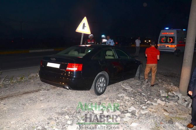 Yunus Emre Belediye Başkanı Çerçi ve Ak Parti İl Başkanı Baybatur Akhisar’da Kaza Yaptı